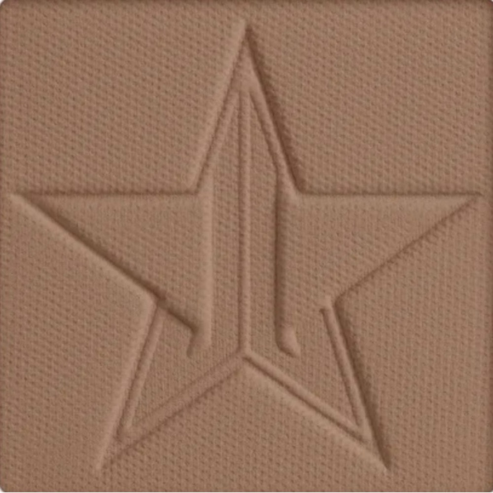 Jeffree Star Artistry Single Eyeshadow in Yak Farm Shade (light chocolate)-NIB